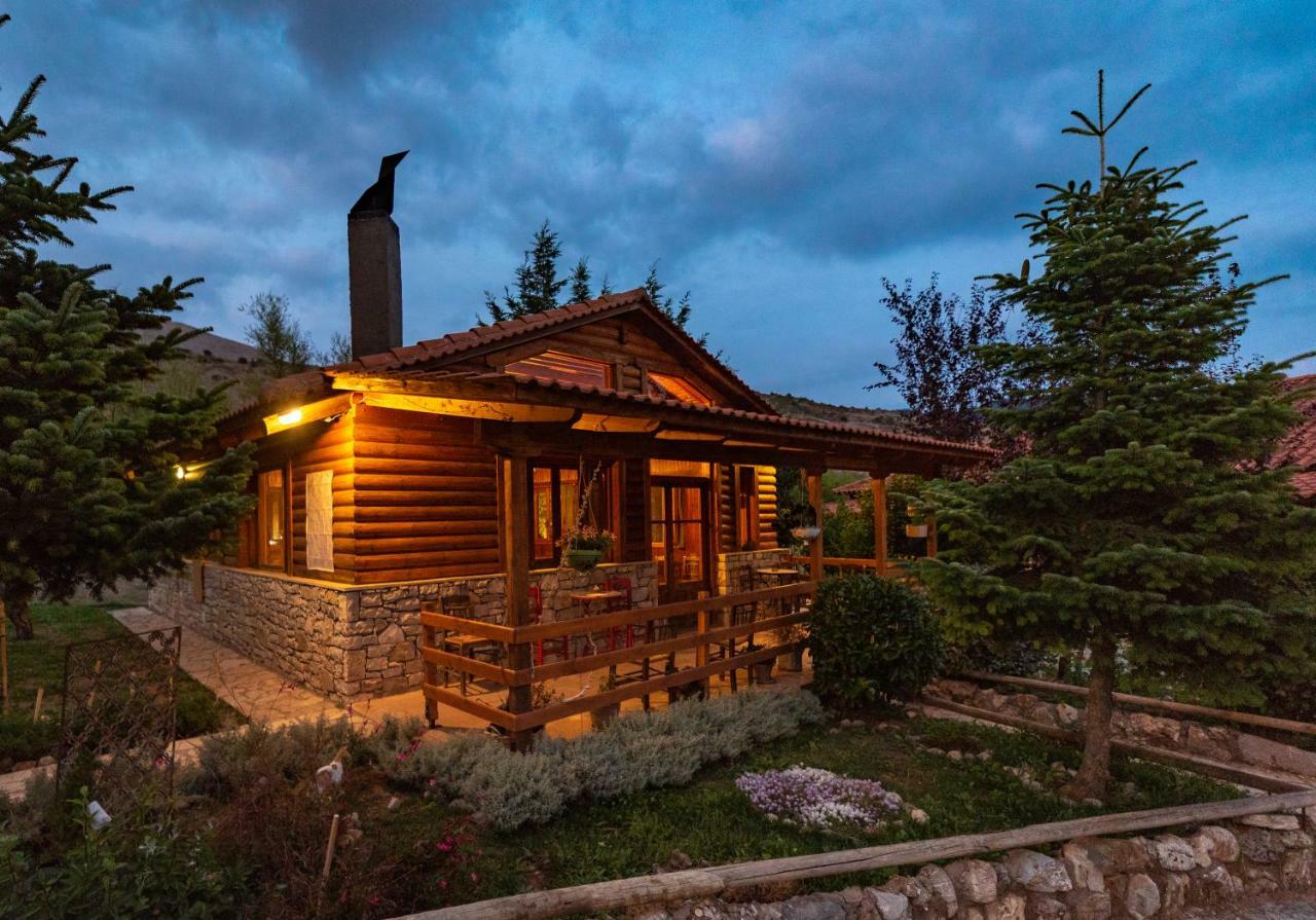 Orias Guesthouse&Farm Kalavryta Exterior foto